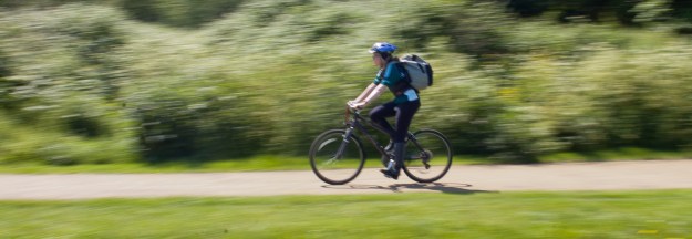 speeding cylist in the lea valley park